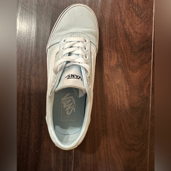 Vans Women's Ward Low Top Sneaker - Picture 8 of 8